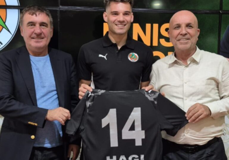 Telenovela s-a terminat: Ianis Hagi a semnat cu o nouă echipă