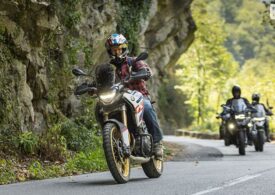 Președintele Cehiei, vacanță incognito pe motor, în România (Foto)