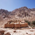Muntele Sinai, unul dintre cele mai sacre locuri din lume, va fi transformat într-un mega-resort de lux