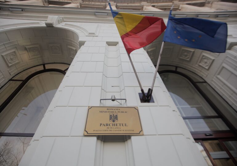 Parchetul General funcționează cu jumătate din procurori lipsă