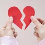 Nu unul, ci două posibile tratamente pentru ”sindromul inimii frânte”