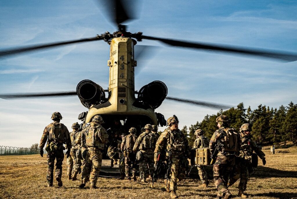 Reuters: SUA și Europa nu mai reușesc să se înțeleagă. NATO se clatină