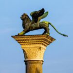 Statuia emblematică a leului înaripat din Veneția e de fapt ”Made in China”