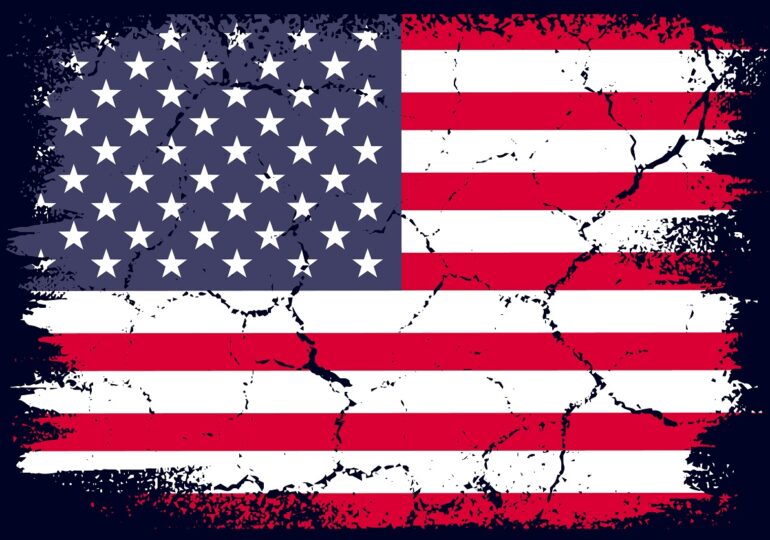 The Guardian: Americanii au 400 de zile pentru a-și salva democrația