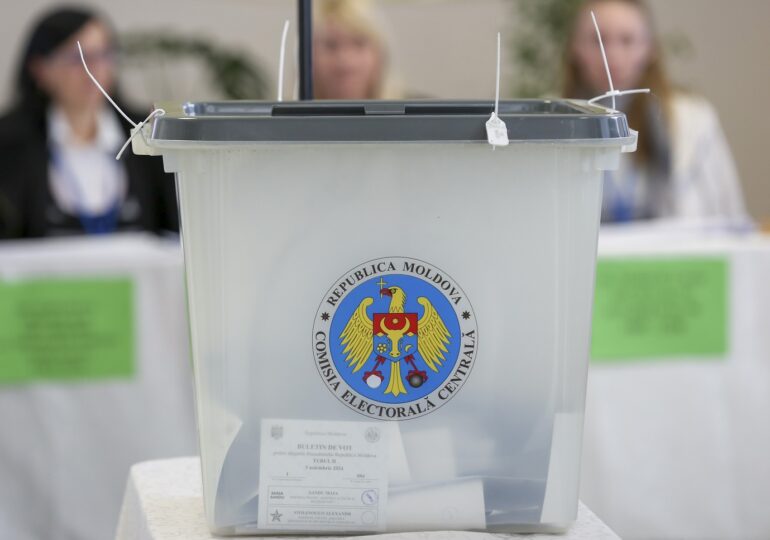 Mii de observatori la alegerile parlamentare din Republica Moldova. Câți sunt din străinătate