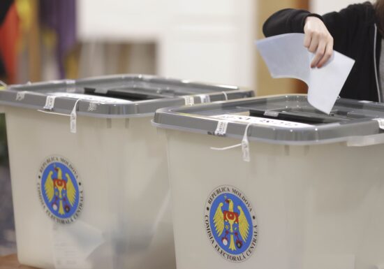 Rezultate alegeri Moldova. Cum s-a votat la Chișinău și în România (Infografice)