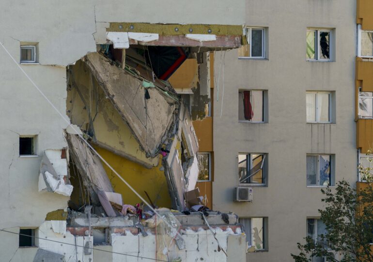 Explozia din Rahova. Una dintre victime este transportată la o clinică din Austria
