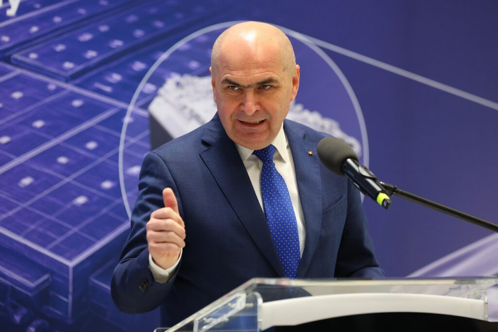 Criza apei din Prahova: Bolojan zice că un ministru nu răspunde pentru deciziile altor oameni. Miercuri vom cunoaște vinovații