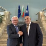 Bulgaria semnează un contract istoric, de jumătate de miliard de euro, cu gigantul german Rheinmetall pentru o fabrică de muniție