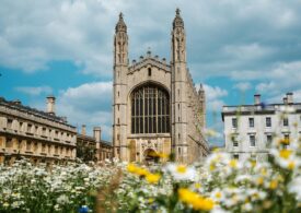 Universitatea Cambridge organizează cursuri de limba română