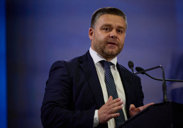 Lider PNL, atac dur la adresa CCR: Nu poate guverna la nesfârșit România. Cu toții suntem afectați, să terminăm odată cu privilegiile astea