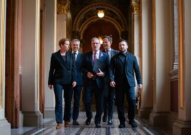 Liderii europeni cer oprirea luptelor și începerea negocierilor „de pe linia actuală a frontului”. Starmer: „Putin e singurul care nu vrea pace”