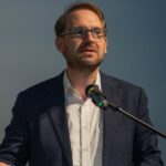 Dominic Fritz: Coaliția asta are un potențial distrugător asupra sănătății mele