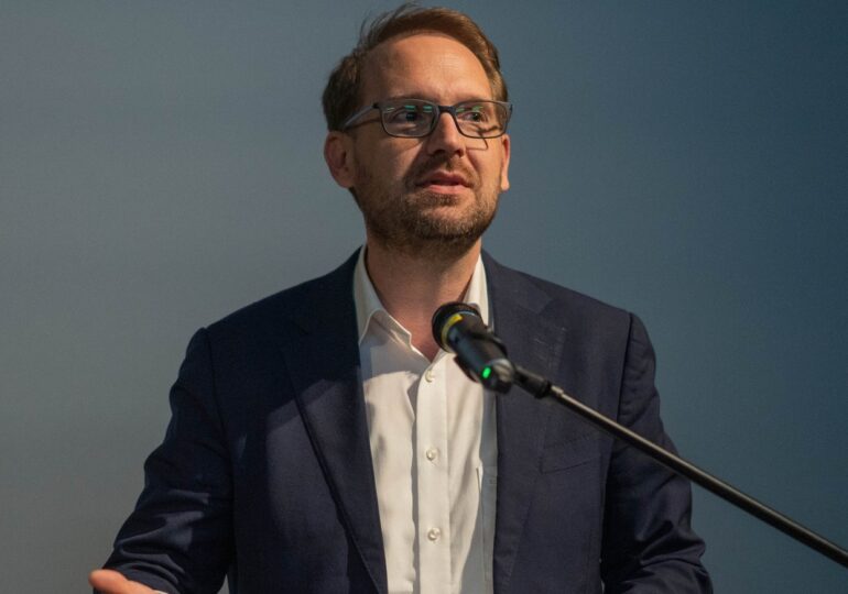Dominic Fritz: "Coaliția asta are un potențial distrugător asupra sănătății mele"