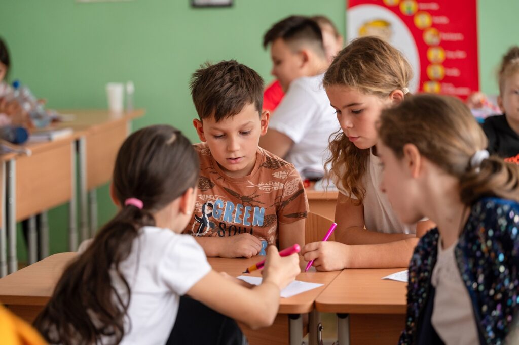 Foto Salvați Copiii_WhatsNext (1)