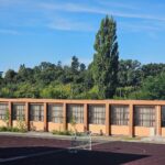 Un elev din Buftea a dat cu spray lacrimogen în liceu. Trei colegi și doi profesori au fost afectați