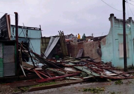 Uraganul Melissa a provocat distrugeri fără precedent: 34 de morți, case prăbușite, drumuri blocate (Foto & Video)