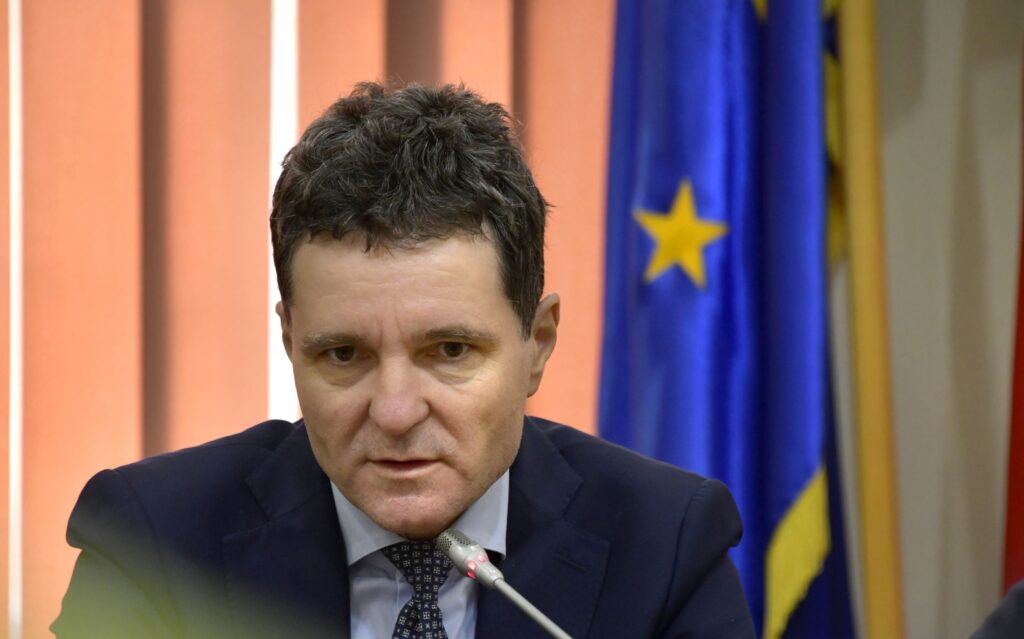 NicusorDanDiscurs:MFHepta