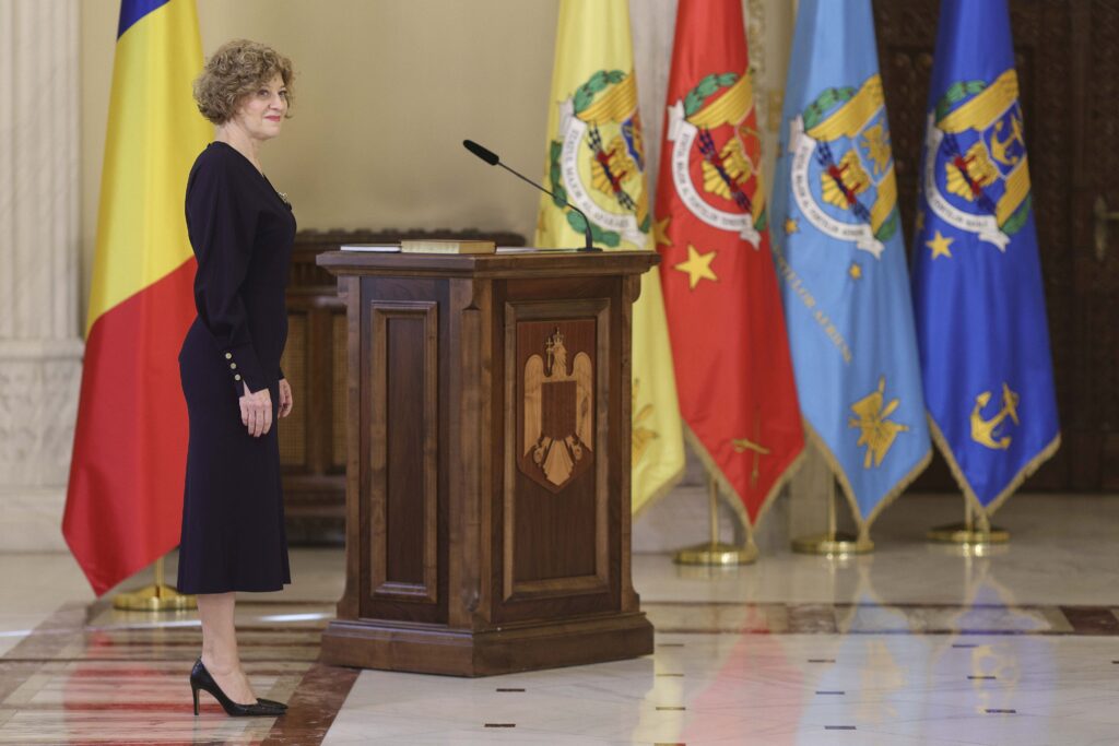Olguța și Băluță se laudă cu spitale de la buget. Nu de la zero