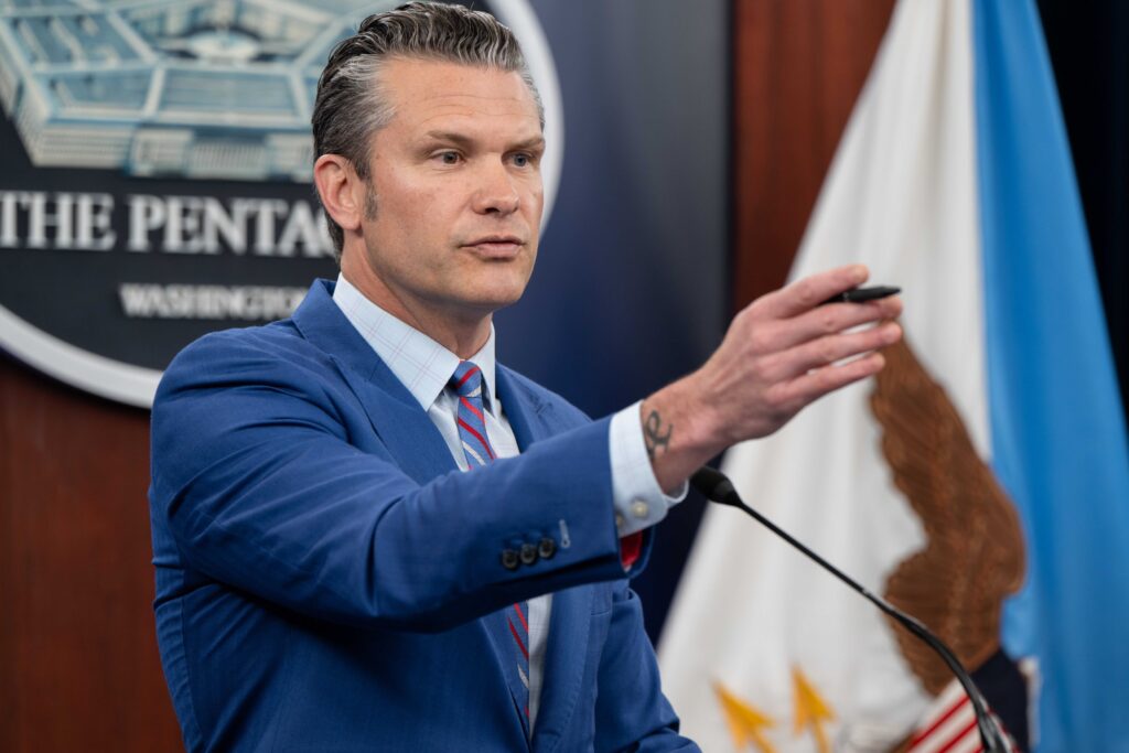 Pentagonul spune că războiul cu Iranul a costat până acum 29 de miliarde de dolari. Pete Hegseth dezminte că SUA rămân fără rachete