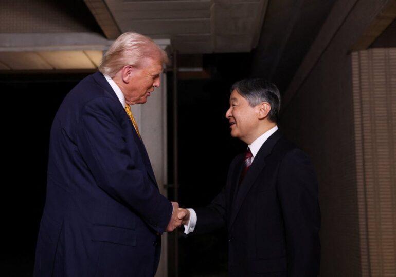 Trump a avut parte de o primire imperială în Japonia (Video)