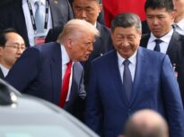 Trump își amână vizita în China din cauza războiului cu Iranul. Întâlnirea cu Xi, împinsă cu „aproximativ o lună”