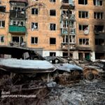 Ziua 1334 Cea mai mare instalație rusă de procesare a gazului, grav avariată. Scad veniturile Moscovei din petrol și gaze. Trump vrea teritorii, Zelenski cere noi sancțiuni