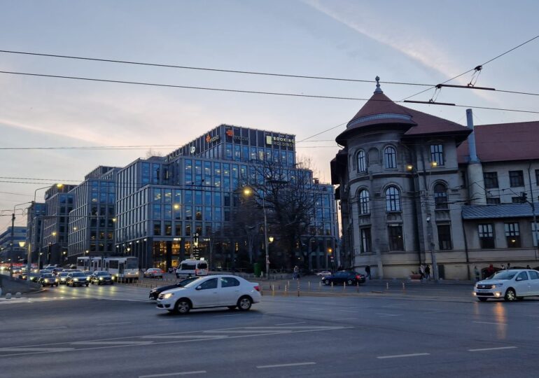 Taxă de 3,5 euro pe zi pentru mașinile din afara Capitalei: „Vrem să descurajăm tranzitul prin București și să reducem poluarea”