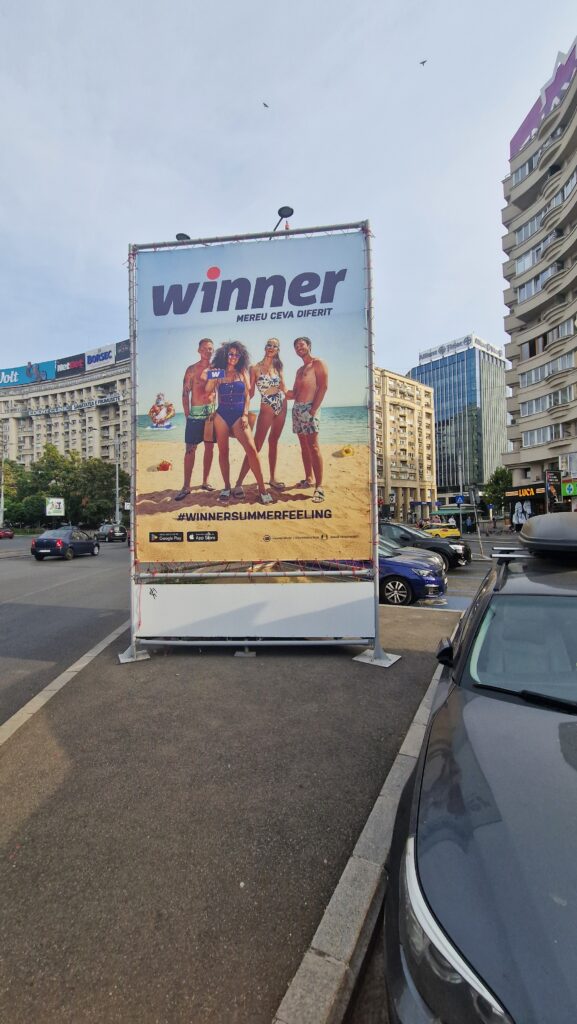 a doua structură publicitară in august 2025