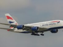 Un avion British Airways a aterizat de urgență la Otopeni: 4 pasageri, intoxicați cu fum