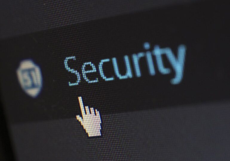 Cum funcționează protecția DDoS și de ce este vitală pentru site-urile cu trafic mare?