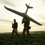 Zelenski negociază un „Mega acord” cu Washingtonul: SUA cumpără drone ucrainene testate pe front, Kievul ia arme americane
