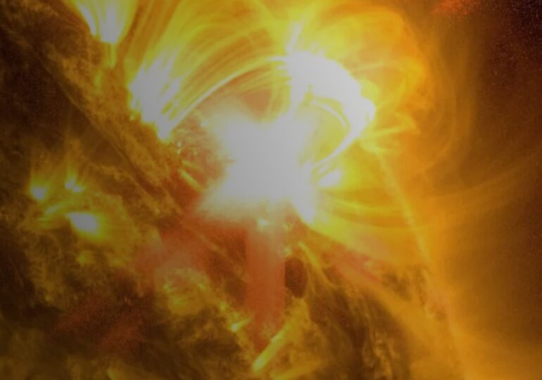 Legătura dintre furtunile solare și infarct. Studiu cu rezultate surprinzătoare