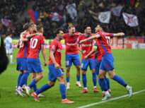 FCSB se bucura dupa gol