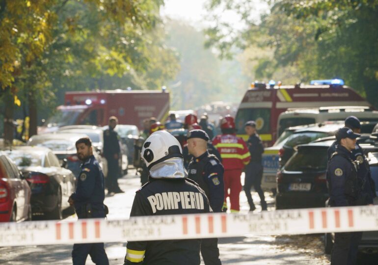 Explozia din Rahova: Filmul evenimentelor, pas cu pas. Peste 300 de pompieri mobilizați și circulație blocată
