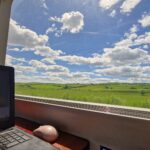 Un laptop lăsat deschis în tren. Un Excel trimis din greșeală. 49 de breșe grave de securitate, la Ministerul Apărării de la Londra