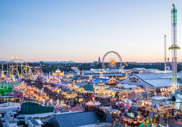 Explozie în München, o personă a murit: Festivalul Oktoberfest a fost închis