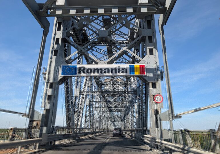 Vom avea, în sfârșit, sistem electronic de taxare și bariere de mare viteză la podul Giurgiu-Ruse