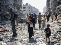 Israelul interzice activitatea a zeci de ONG-uri în Gaza. 10 state avertizează: criza umanitară devine catastrofală