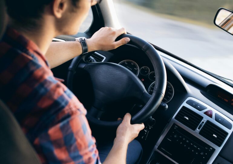 Fraudă masivă în domeniul ride-sharing: ANAF a descoperit o rețea care a prejudiciat statul cu 35 de milioane de euro