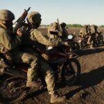 Unitatea „Mad Max” care nimicește forțele ruse cu raiduri pe motociclete: un grup de eroi sau o bandă condusă de ticăloși? (Video)