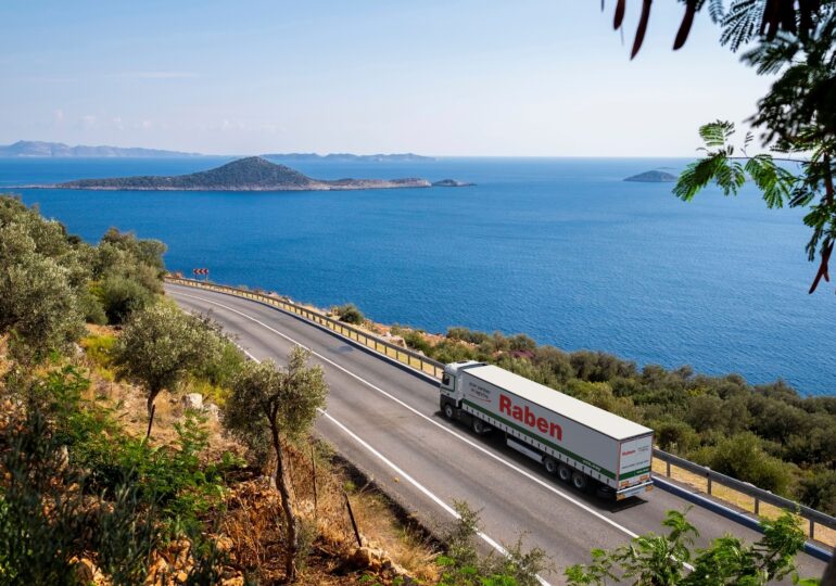 Conexiuni zilnice de transport România - Grecia prin Raben Group