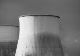 Germania nu mai vrea energie nucleară și demolează turnurile unei centrale atomice (Video)