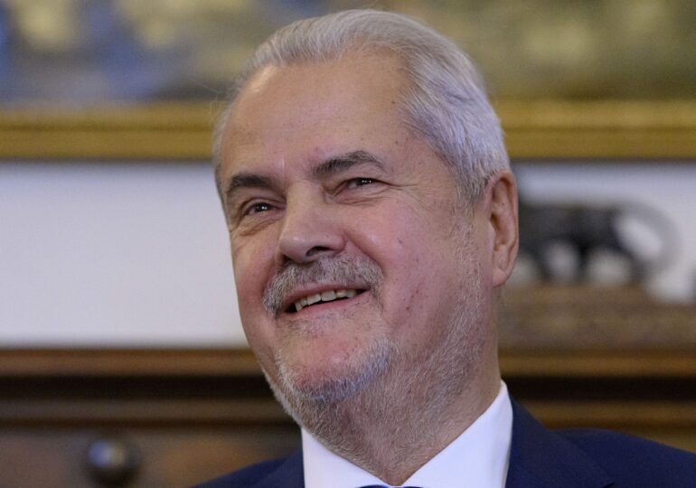 De ce a bubuit Adrian Năstase bugetul Capitalei? (Video)