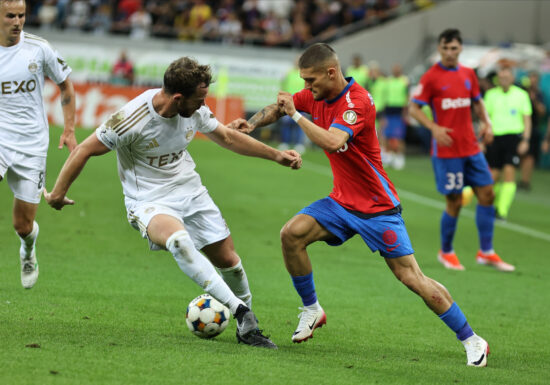 Accidentare dură pentru golgheterul lui FCSB. Lovitură majoră pentru campioana en-titre