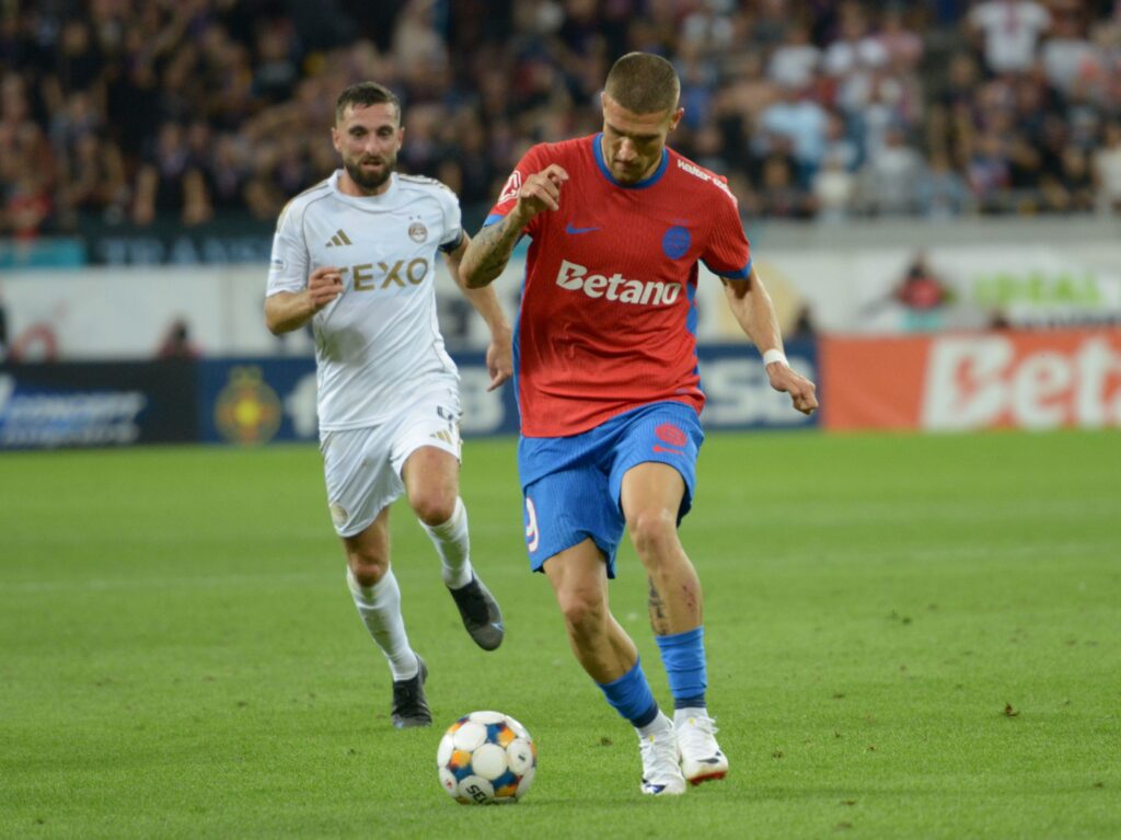 Daniel Bîrligea, pe picior de plecare de la FCSB. Ce club a demarat negocierile pentru atacant