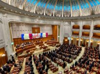 CCR a respins sesizarea PNL și USR privind împărțirea funcțiilor din conducerea Camerei Deputaților