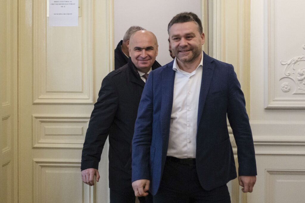 Ciucu s-a dus cu Bolojan la depunerea candidaturii și le propune bucureștenilor un parteneriat pentru 6 ani și jumătate