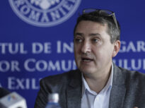 Cosmin Popa, istoric România