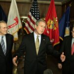 A murit Dick Cheney, vicepreședintele lui George W. Bush și gigant al politicii republicane